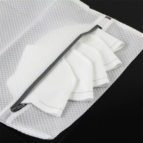 Wash bag laundry net white 22,5 x 20 cm - for face mask