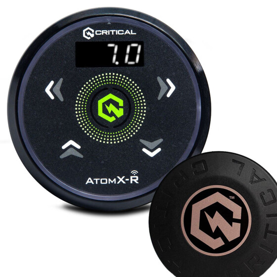 CRITICAL - Netzgerät - Atom X-R Schwarz/Schwarz und Fußschalter Schwarz/Roségold CXP19 - BUNDLE